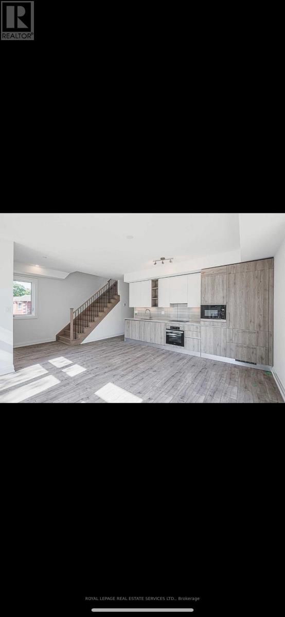 23 - 28 Marina Avenue, Toronto (Long Branch), Ontario  M8W 1K3 - Photo 6 - W13019706