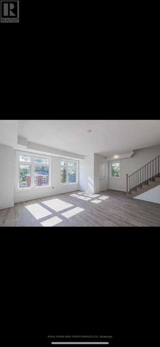 23 - 28 Marina Avenue, Toronto (Long Branch), Ontario  M8W 1K3 - Photo 7 - W13019706