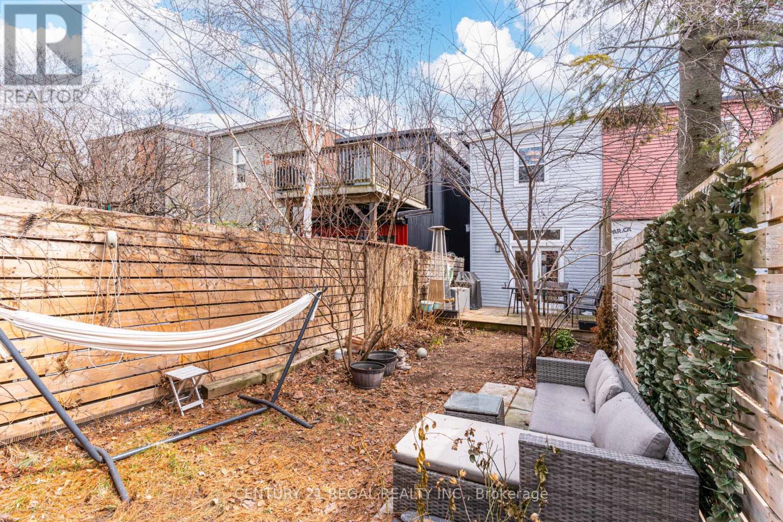 36 Golden Avenue, Toronto, Ontario  M6R 2J4 - Photo 42 - W13019722