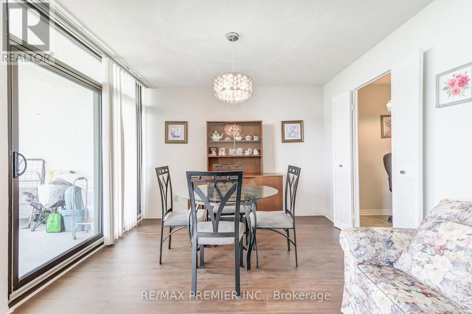 2508 - 1333 Bloor Street, Mississauga, Ontario  L4Y 3T6 - Photo 9 - W13019726