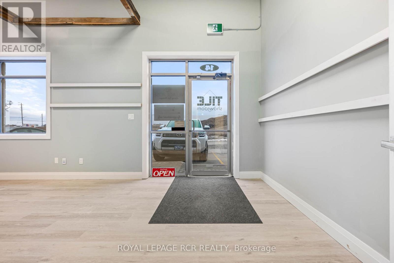 48 Centennial Road, Orangeville, Ontario  L9W 3T4 - Photo 3 - W13019732