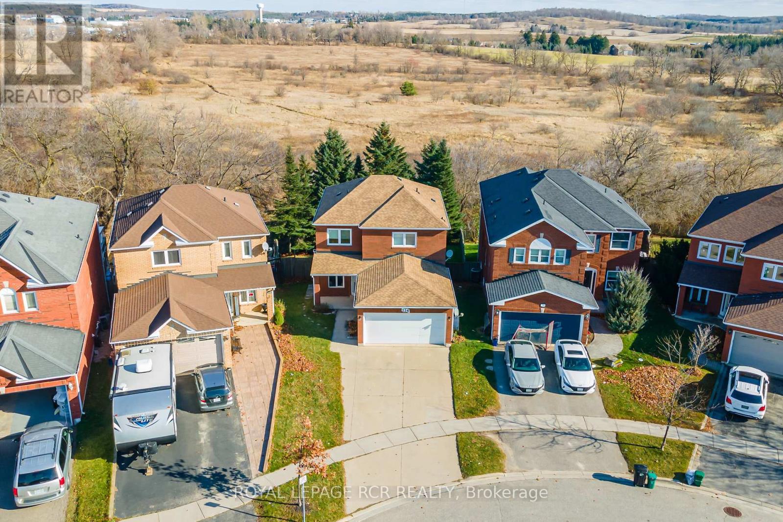 234 Howard Crescent, Orangeville, Ontario  L9W 4W6 - Photo 3 - W13019736