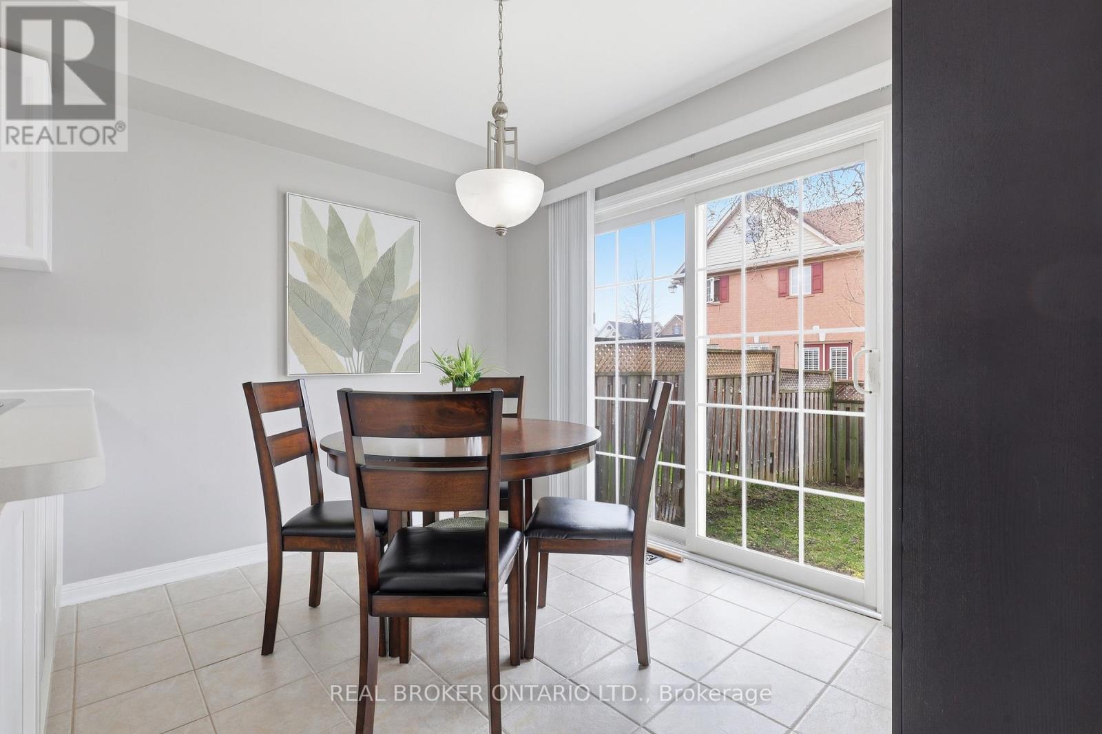 741 Hutchinson Avenue, Milton, Ontario  L9T 6A7 - Photo 12 - W13019750