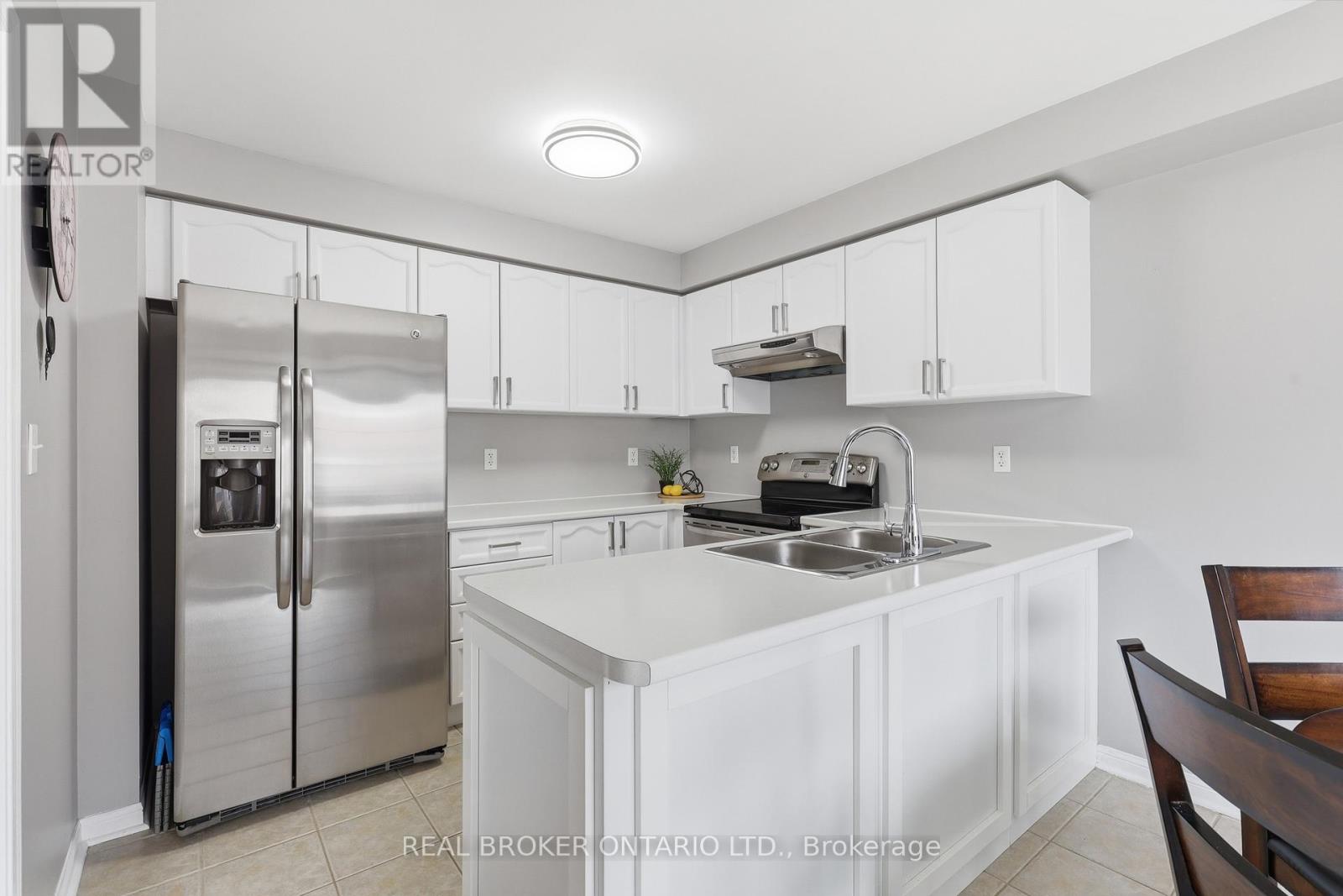 741 Hutchinson Avenue, Milton, Ontario  L9T 6A7 - Photo 14 - W13019750