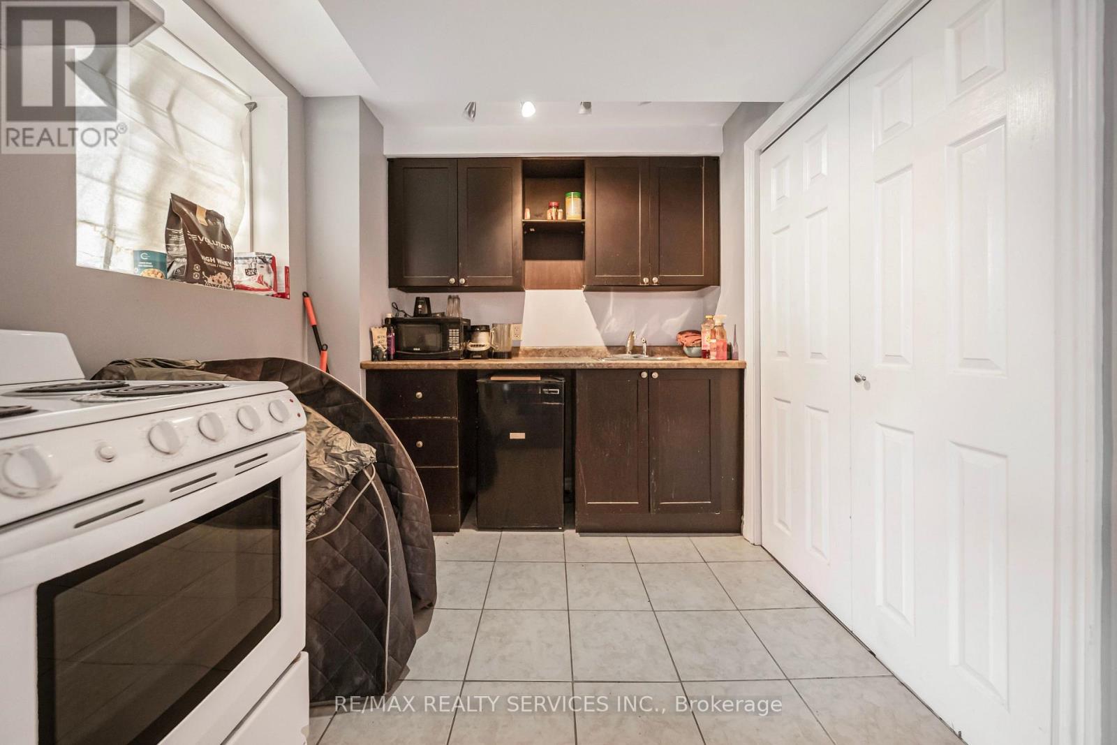 81 Roadmaster Lane, Brampton (Fletcher's Meadow), Ontario  L7A 3A8 - Photo 36 - W13019782