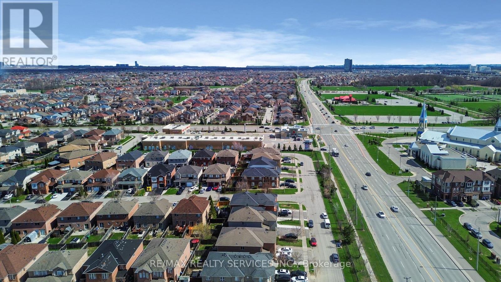 81 Roadmaster Lane, Brampton (Fletcher's Meadow), Ontario  L7A 3A8 - Photo 44 - W13019782