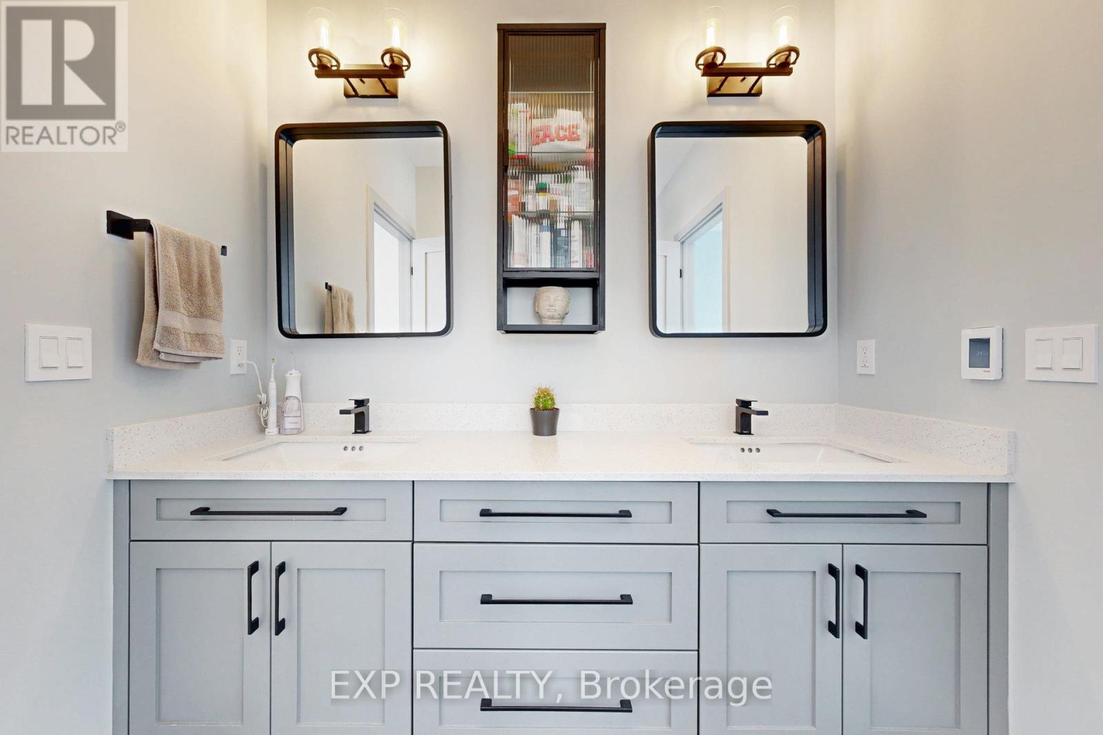 169 Euston Road, Burlington, Ontario  L7L 4V7 - Photo 22 - W13019816