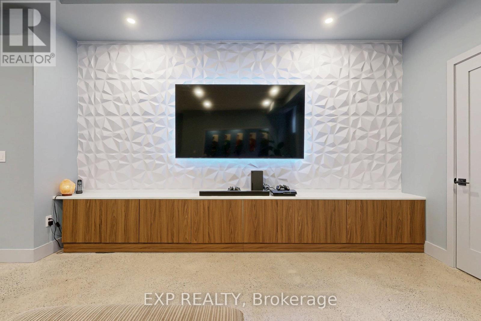 169 Euston Road, Burlington, Ontario  L7L 4V7 - Photo 32 - W13019816