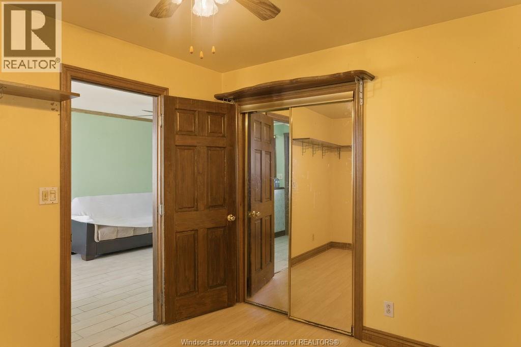 2417 Pillette Road, Windsor, Ontario  N8T 1P7 - Photo 14 - 26008556