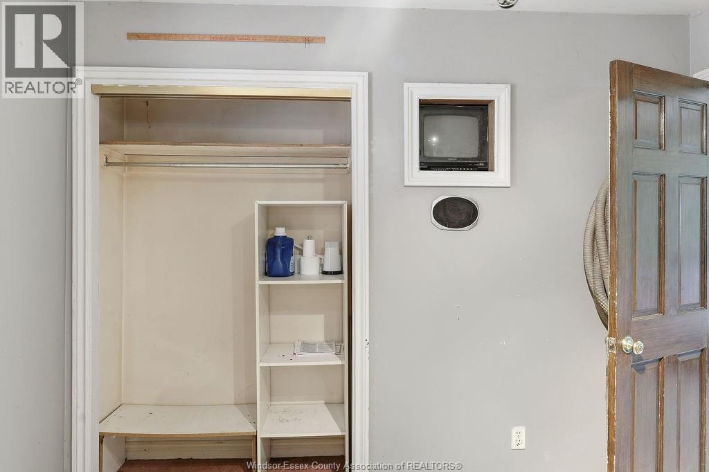 2417 Pillette Road, Windsor, Ontario  N8T 1P7 - Photo 17 - 26008556