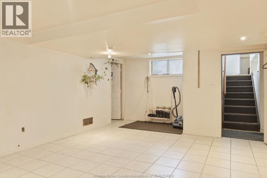 2417 Pillette Road, Windsor, Ontario  N8T 1P7 - Photo 24 - 26008556