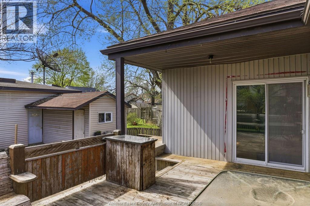 2417 Pillette Road, Windsor, Ontario  N8T 1P7 - Photo 34 - 26008556