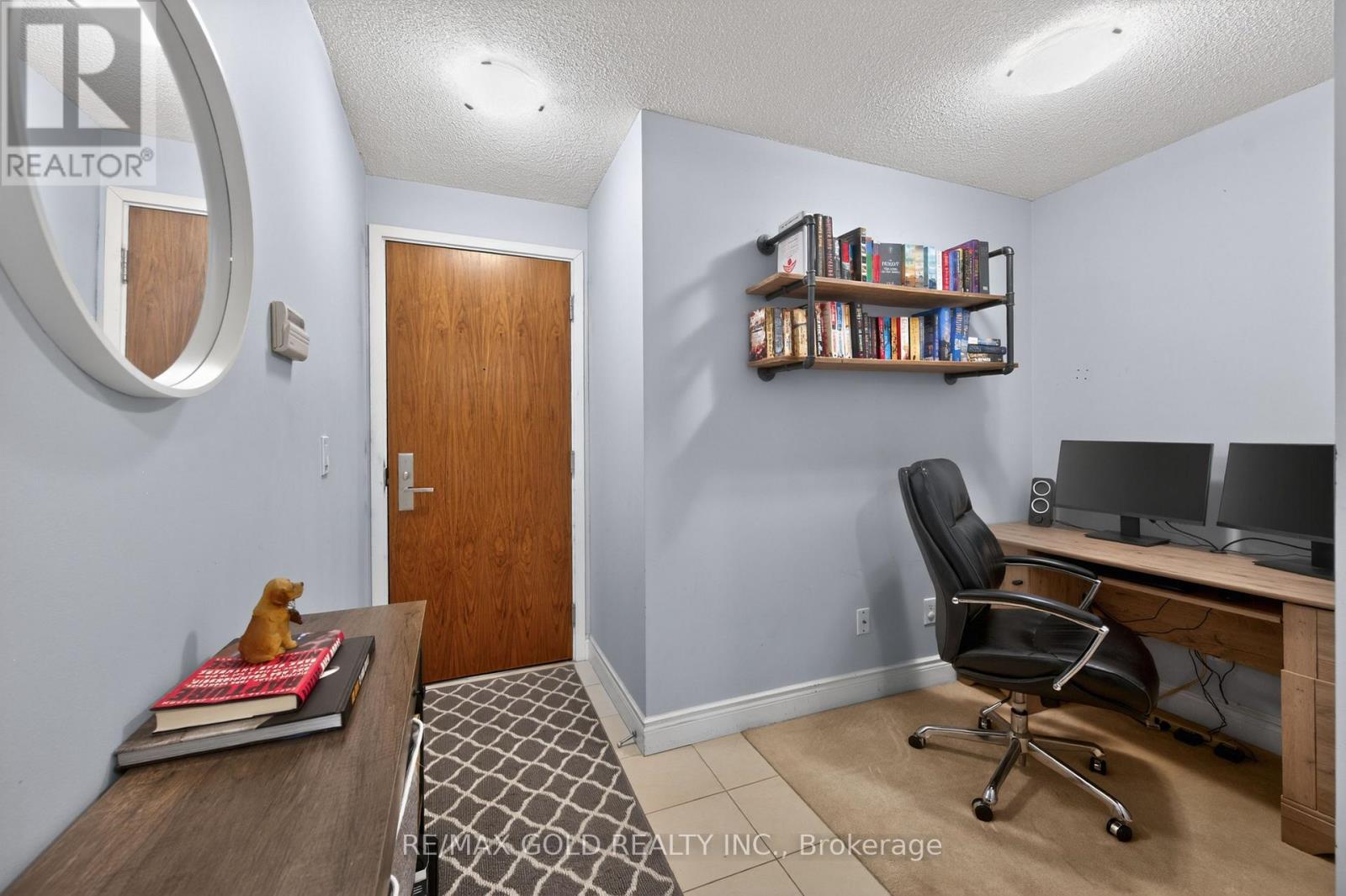 319 - 37 Galleria Parkway, Markham, Ontario  L3T 0A5 - Photo 3 - N13013062