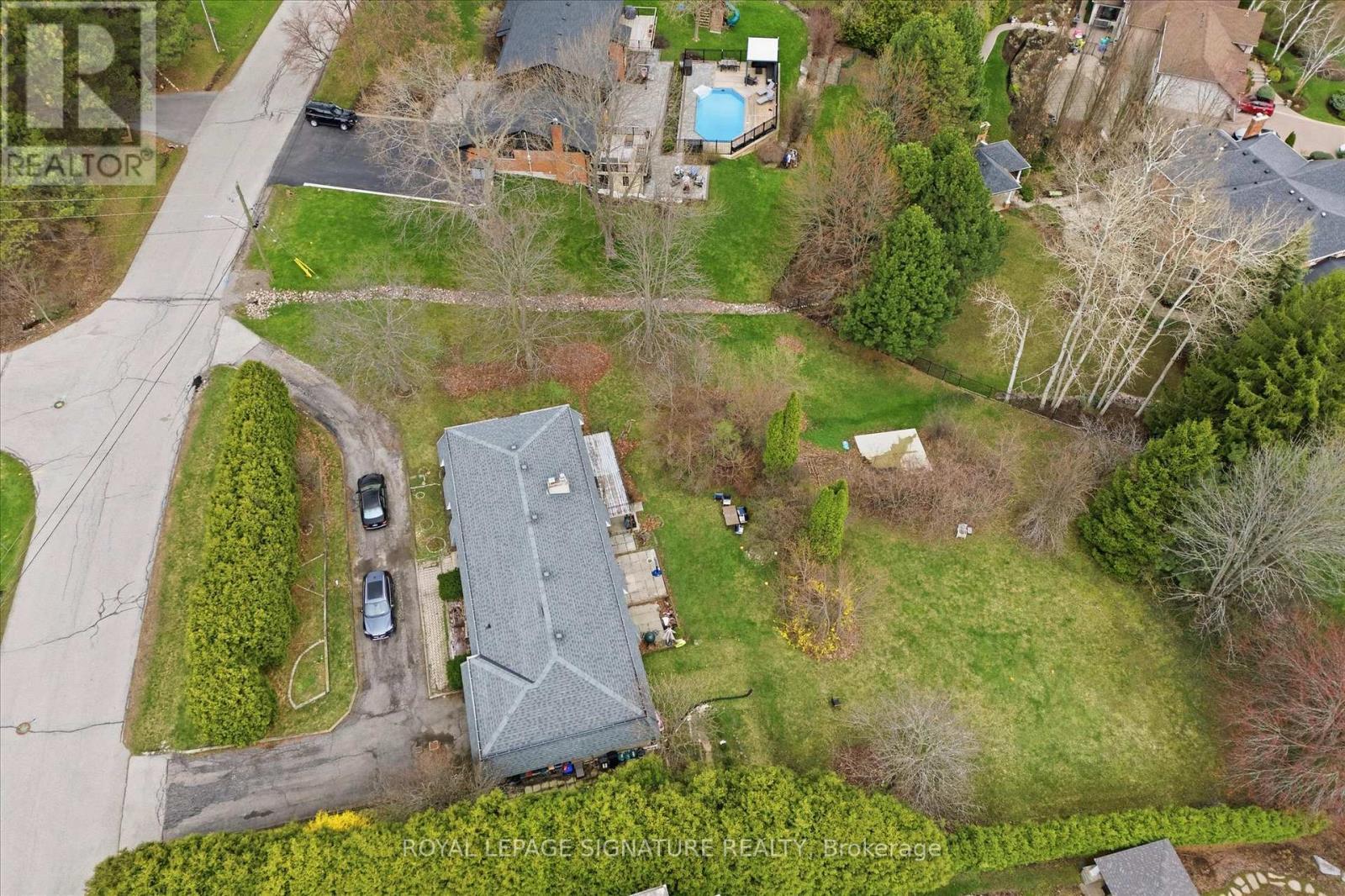 1310 Beaufort Drive, Burlington, Ontario  L7P 4V9 - Photo 23 - W13014564