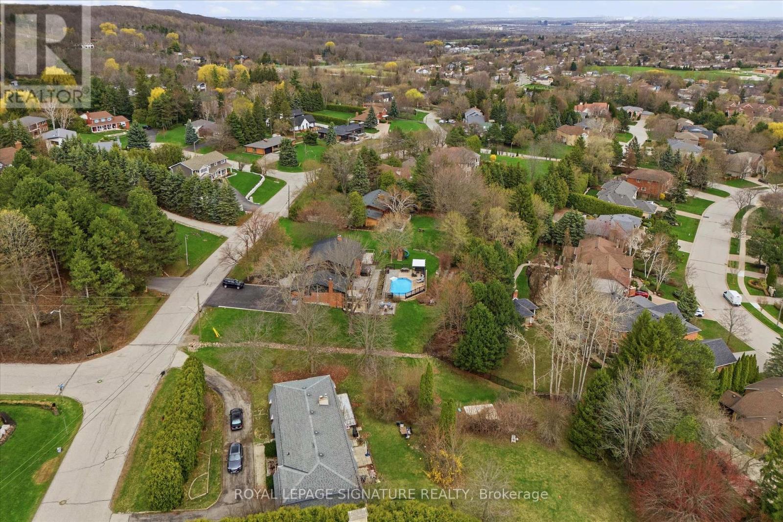 1310 Beaufort Drive, Burlington, Ontario  L7P 4V9 - Photo 25 - W13014564