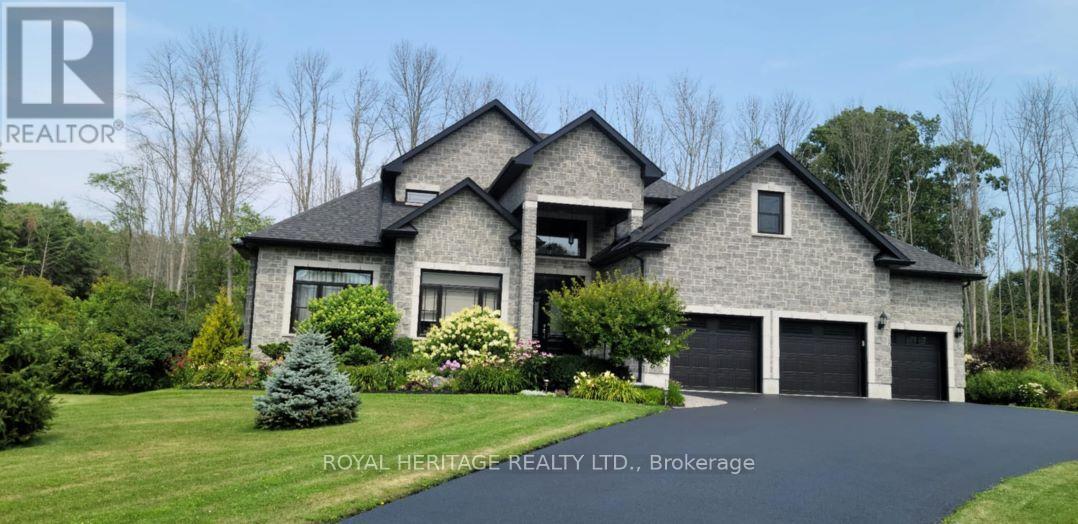 21564 LOYALIST PARKWAY, Prince Edward County, Ontario