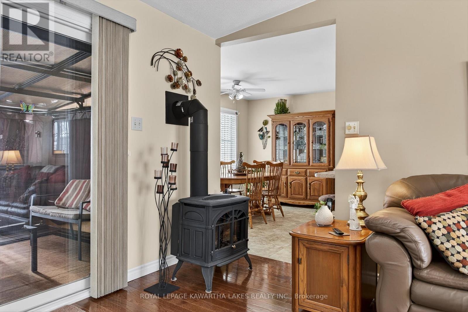 20 Cedartree Lane, Kawartha Lakes, Ontario  K0M 1A0 - Photo 10 - X12817958