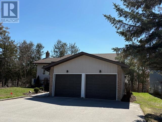 20 Cedartree Lane, Kawartha Lakes, Ontario  K0M 1A0 - Photo 2 - X12817958