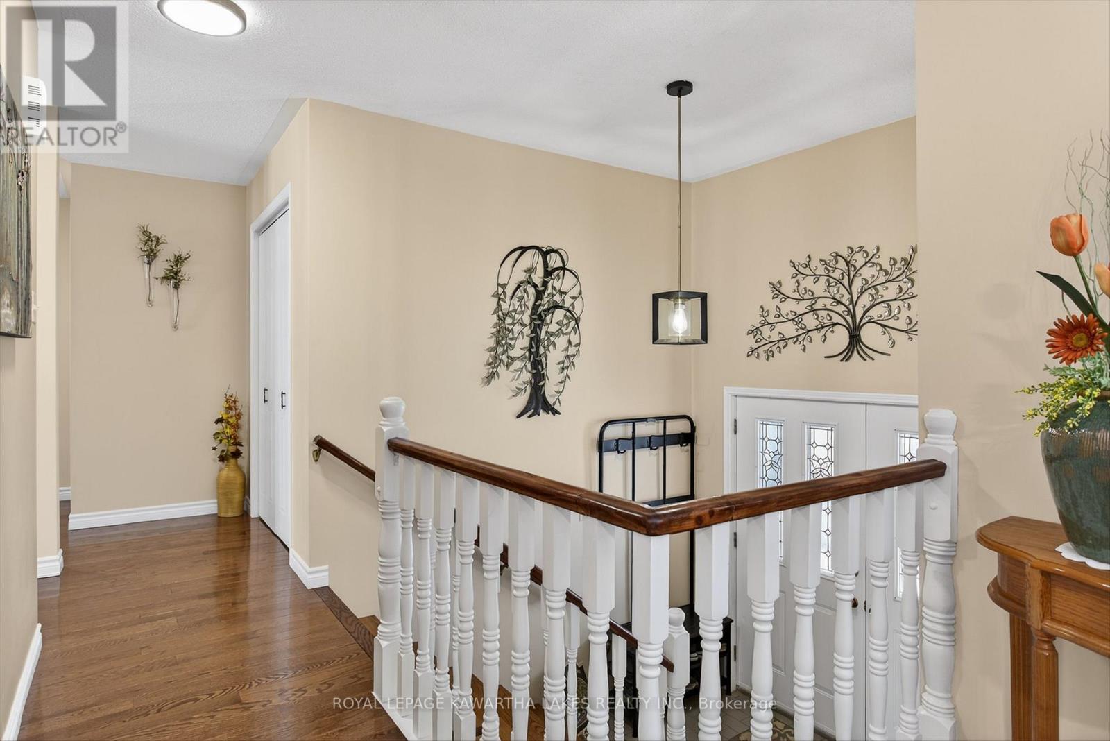 20 Cedartree Lane, Kawartha Lakes, Ontario  K0M 1A0 - Photo 5 - X12817958