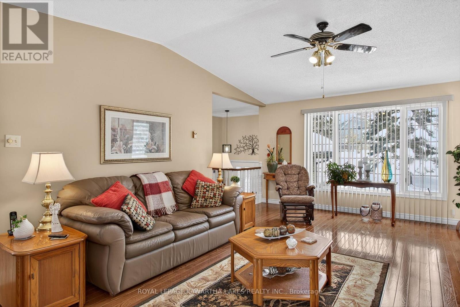 20 Cedartree Lane, Kawartha Lakes, Ontario  K0M 1A0 - Photo 9 - X12817958