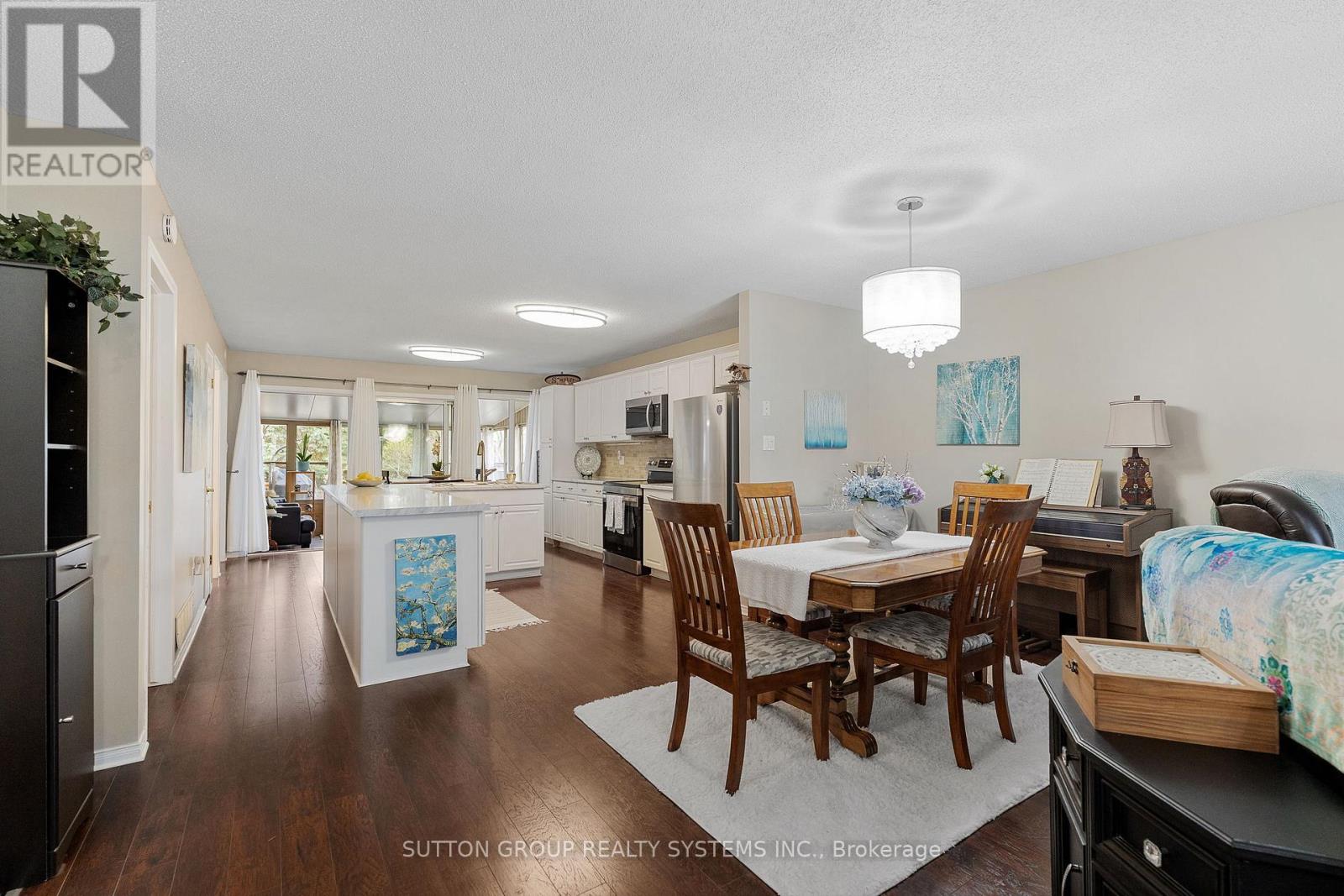 21 Long Point Boulevard, Norfolk (Port Rowan), Ontario  N0E 1M0 - Photo 6 - X13019758