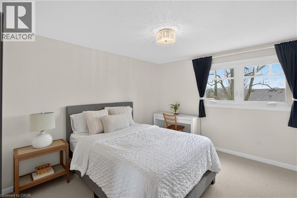 1878 Heather Hills Drive, Burlington, Ontario  L7P 3A3 - Photo 18 - 40822410