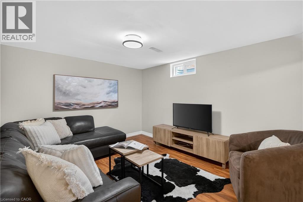 1878 Heather Hills Drive, Burlington, Ontario  L7P 3A3 - Photo 24 - 40822410