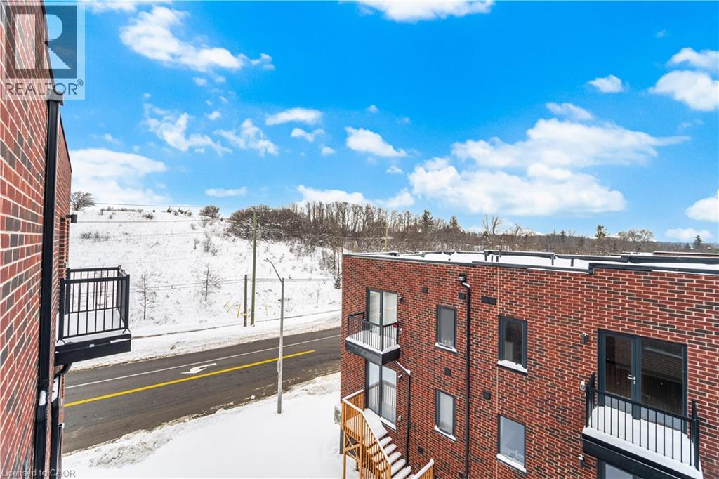 5 Taylor Court, Peel, Ontario  L7E 2R7 - Photo 30 - 40822379