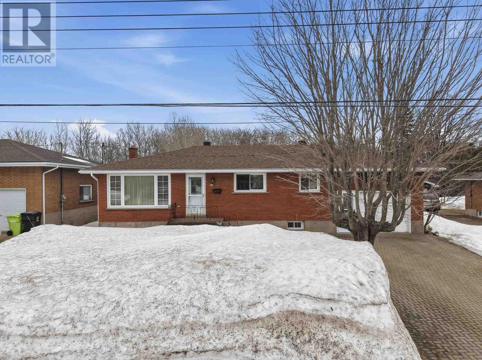 68 Reid ST, Sault Ste. Marie, Ontario