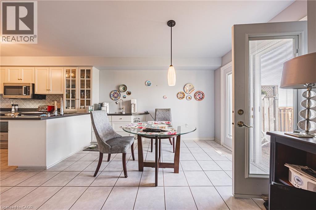 85 Edgewater Drive Unit# 6, Stoney Creek, Ontario  L8E 4Z2 - Photo 11 - 40774442