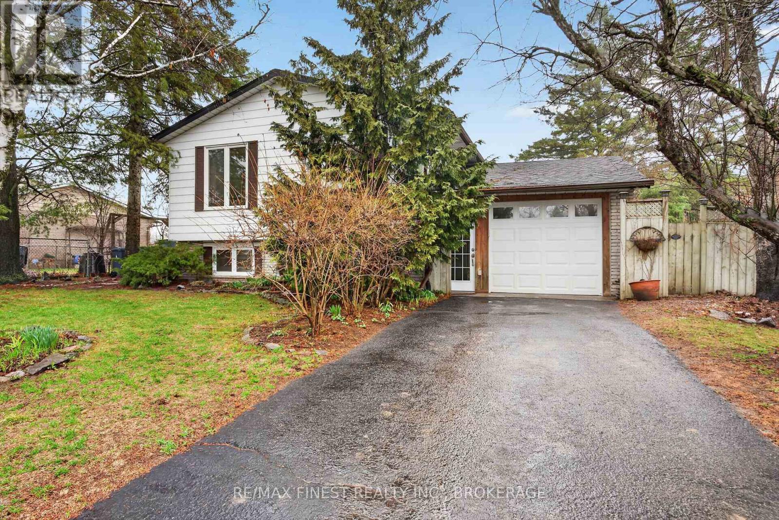 798 Danbury Road, Kingston, Ontario  K7M 6T4 - Photo 1 - X13019948