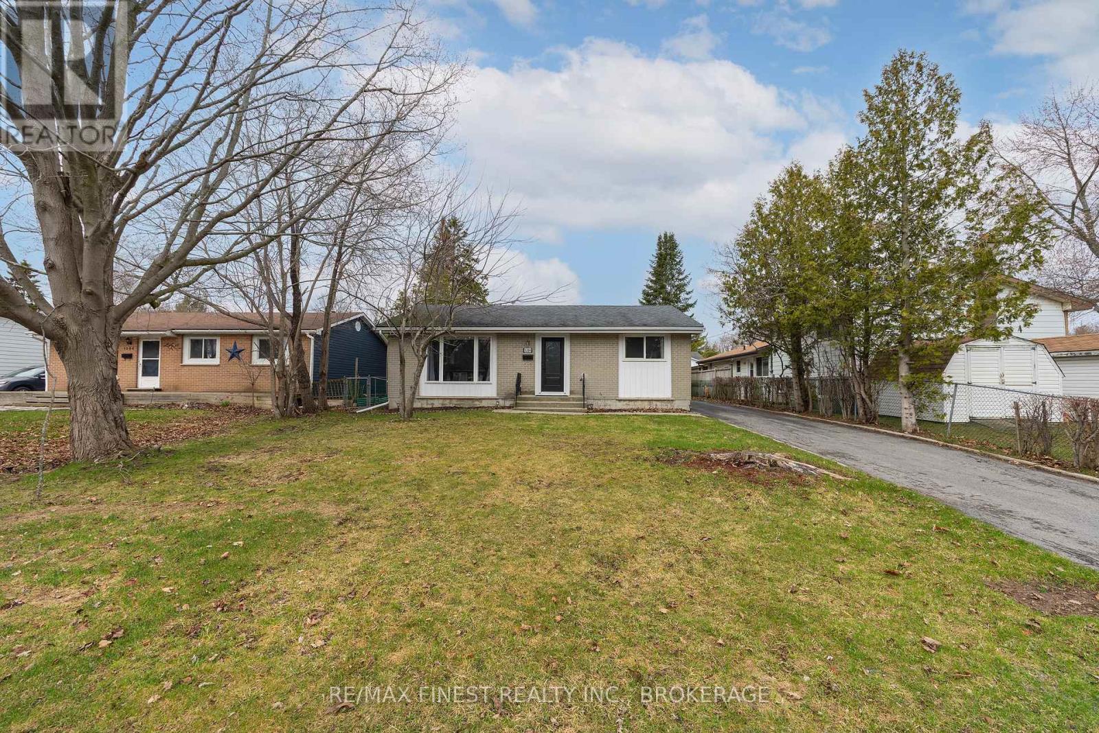 1284 Waverley Crescent, Kingston, Ontario  K7M 6J6 - Photo 3 - X13020006