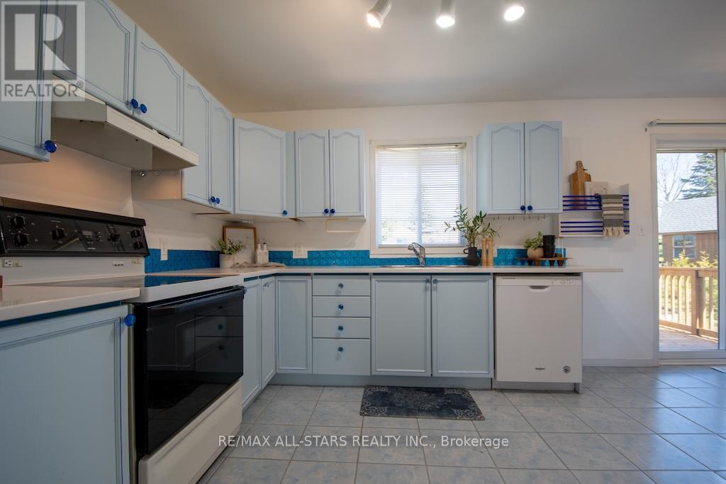 10 O'connell Court, Kawartha Lakes (Lindsay), Ontario  K9V 5Y1 - Photo 11 - X13019892