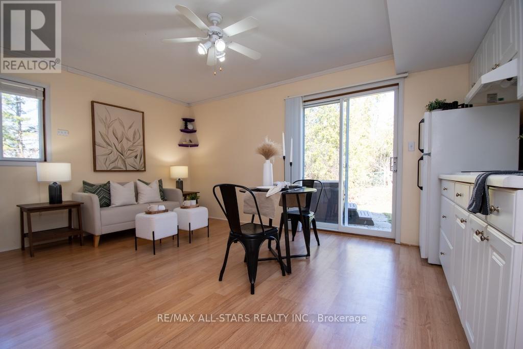 10 O'connell Court, Kawartha Lakes (Lindsay), Ontario  K9V 5Y1 - Photo 29 - X13019892