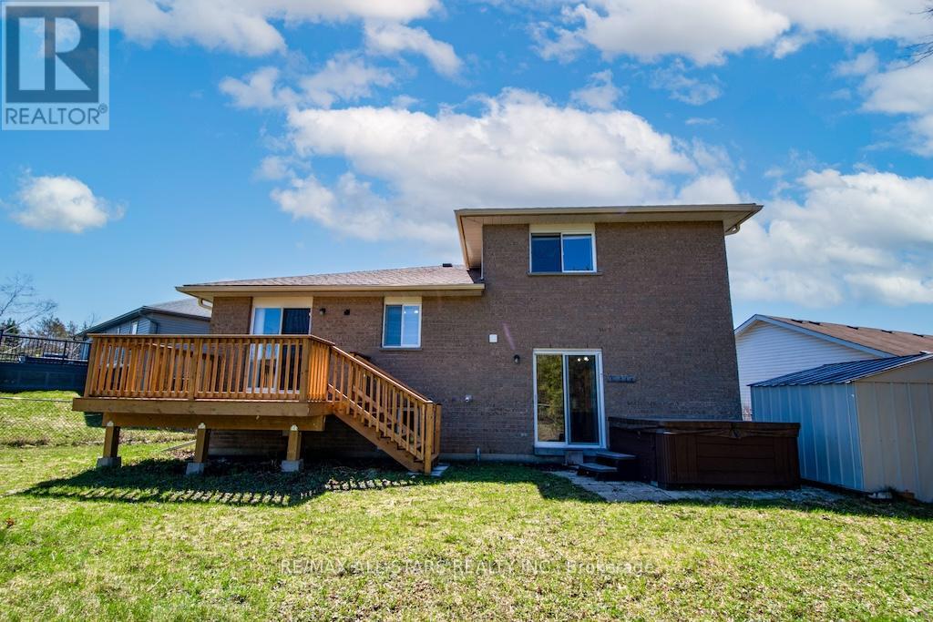 10 O'connell Court, Kawartha Lakes (Lindsay), Ontario  K9V 5Y1 - Photo 39 - X13019892