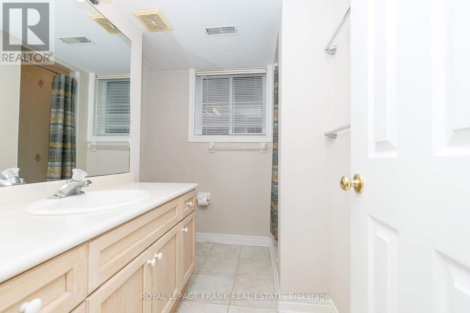 4112 Walcot Court, Lincoln, Ontario  L3J 0L9 - Photo 30 - X13019914