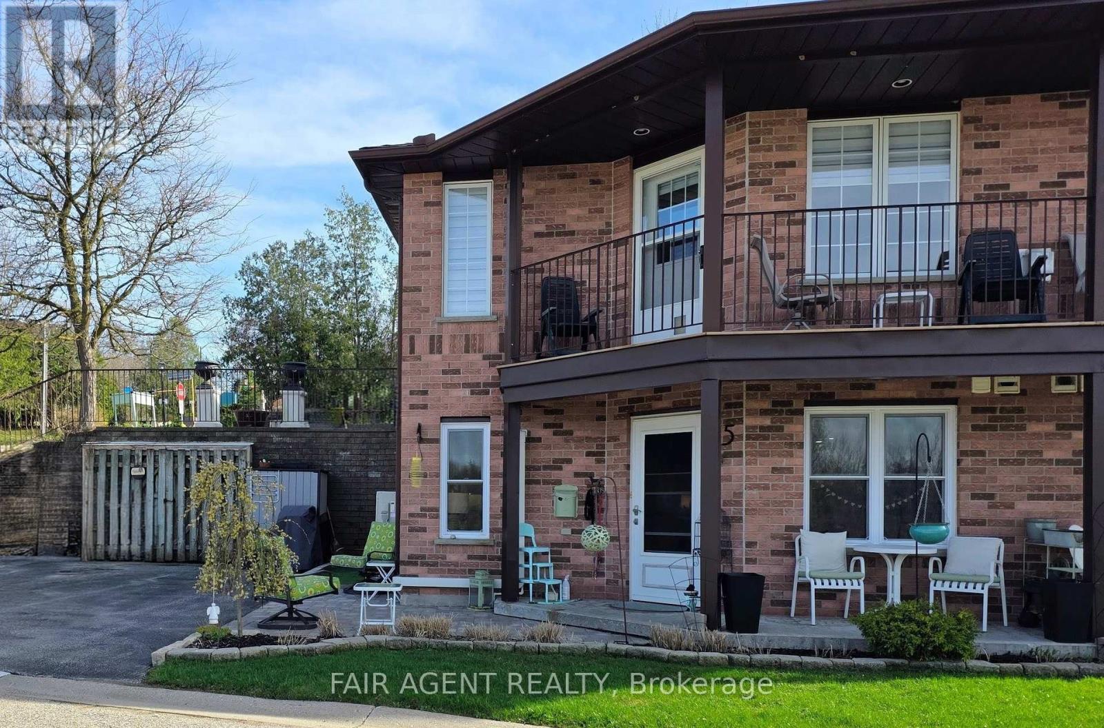 25 - 20 HURON STREET N, St. Marys, Ontario