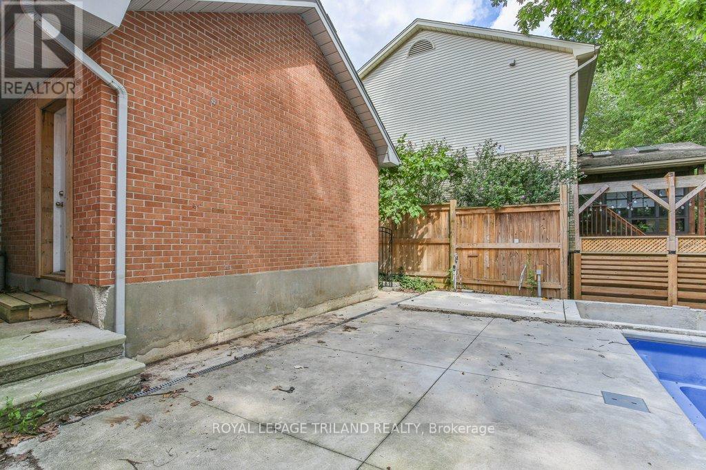 97 Timber Drive, London South, Ontario  N6K 3V6 - Photo 45 - X13020170