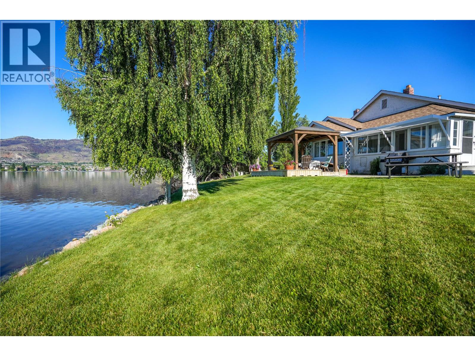 9 Harbour Key Drive Osoyoos Photo 3
