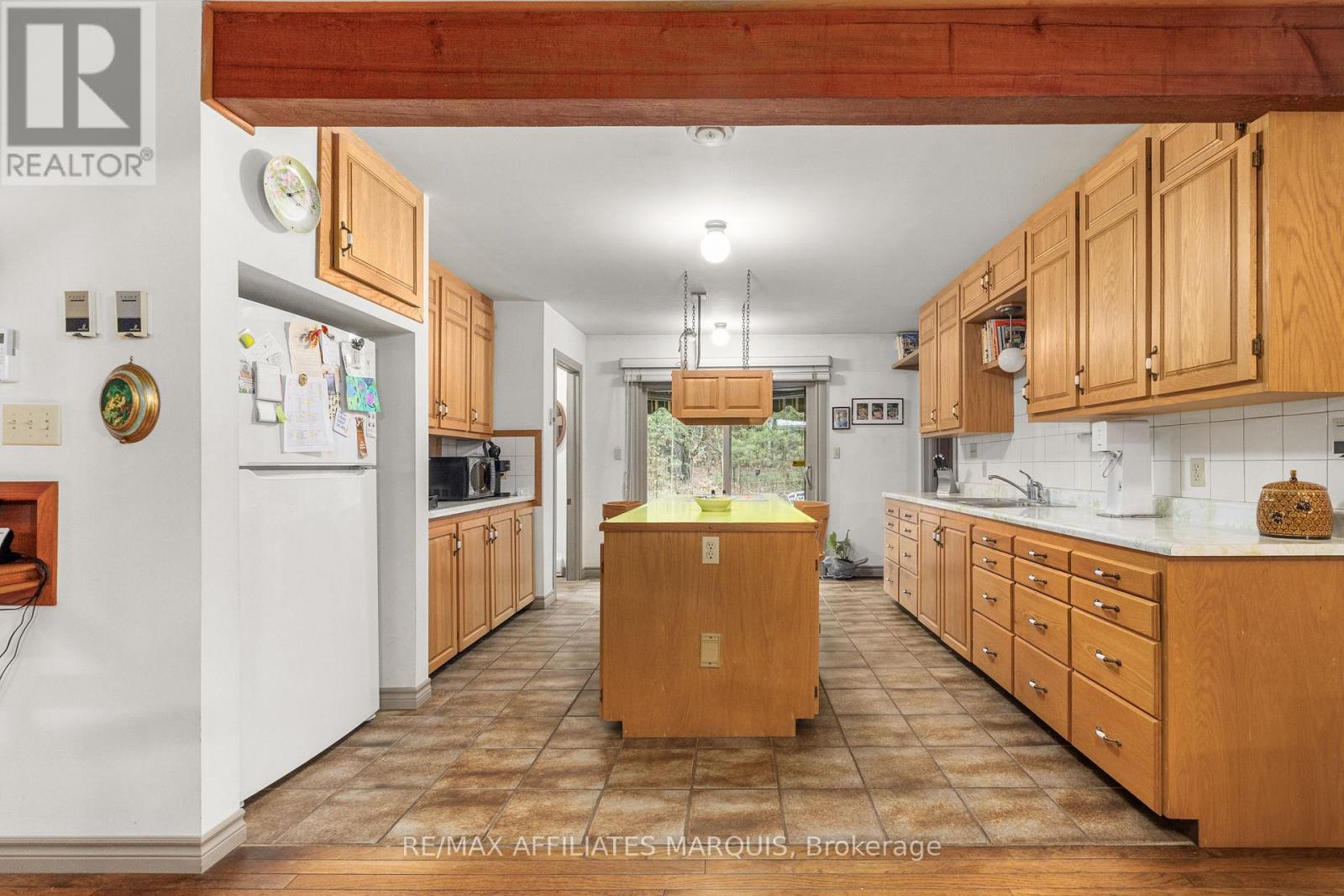 239 Bay Road, Rideau Lakes, Ontario  K0G 1L0 - Photo 19 - X13019886