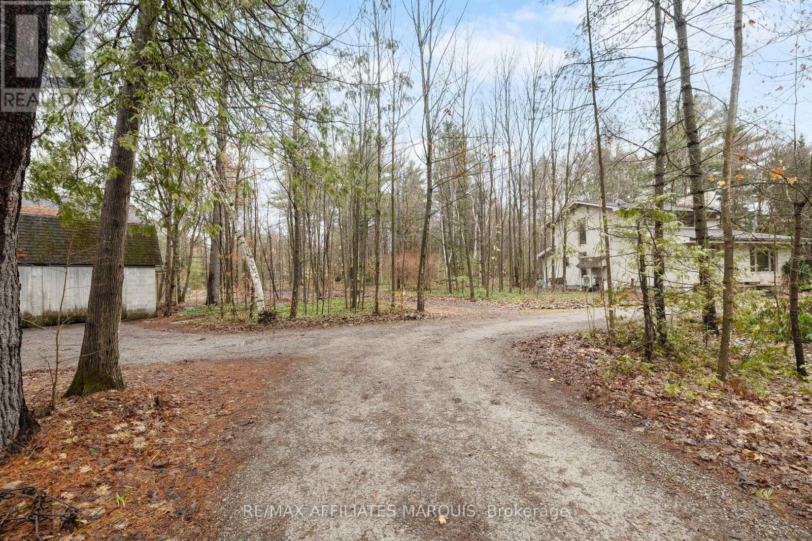 239 Bay Road, Rideau Lakes, Ontario  K0G 1L0 - Photo 3 - X13019886