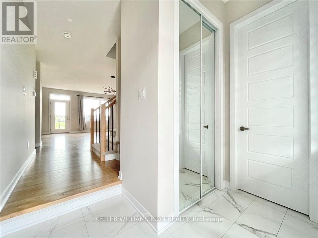 318 Canadensis Lane, Ottawa, Ontario  K2J 6X8 - Photo 2 - X13019964