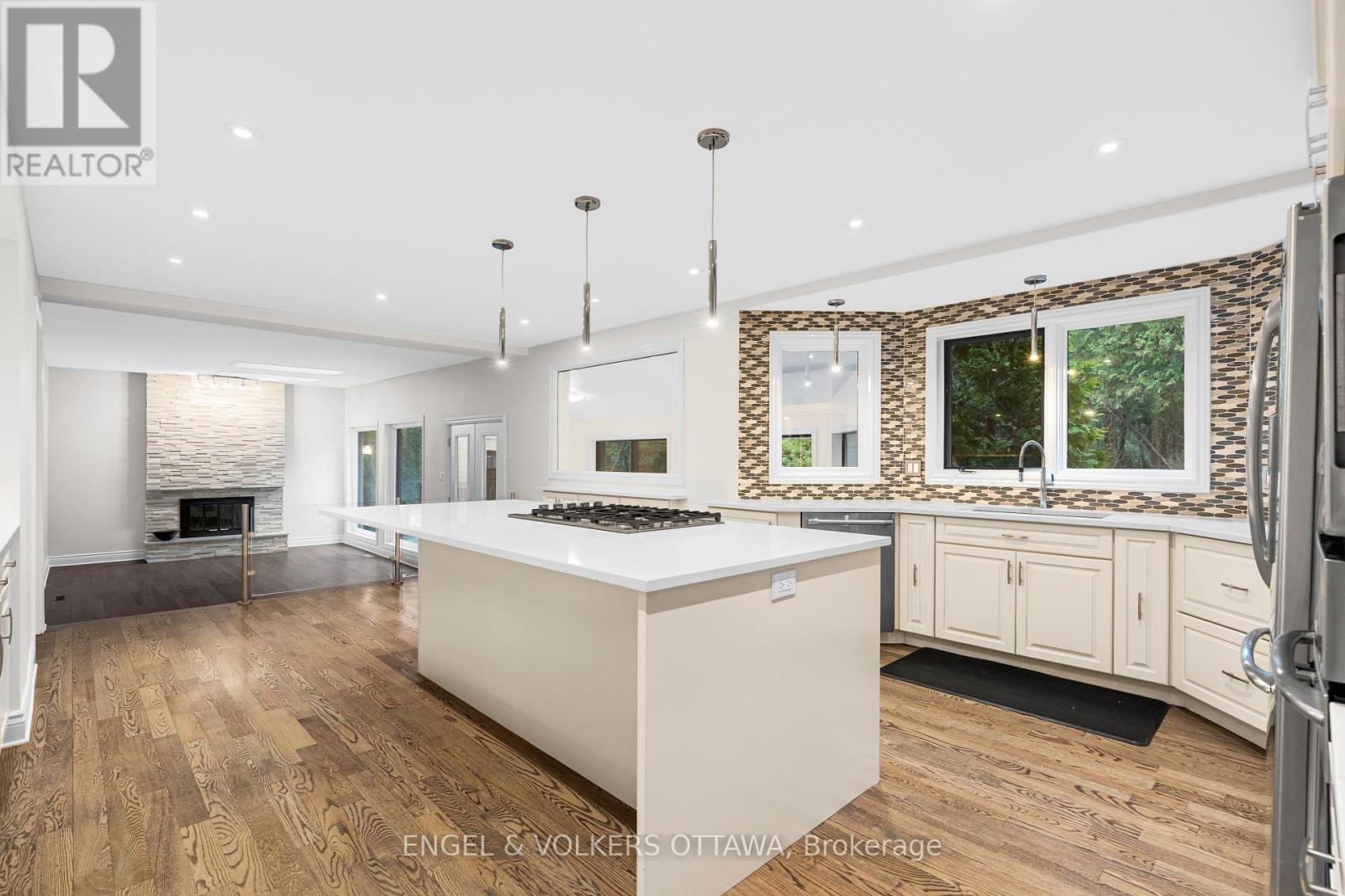 23 Pinecone Trail, Ottawa, Ontario  K2S 1E1 - Photo 16 - X13020088