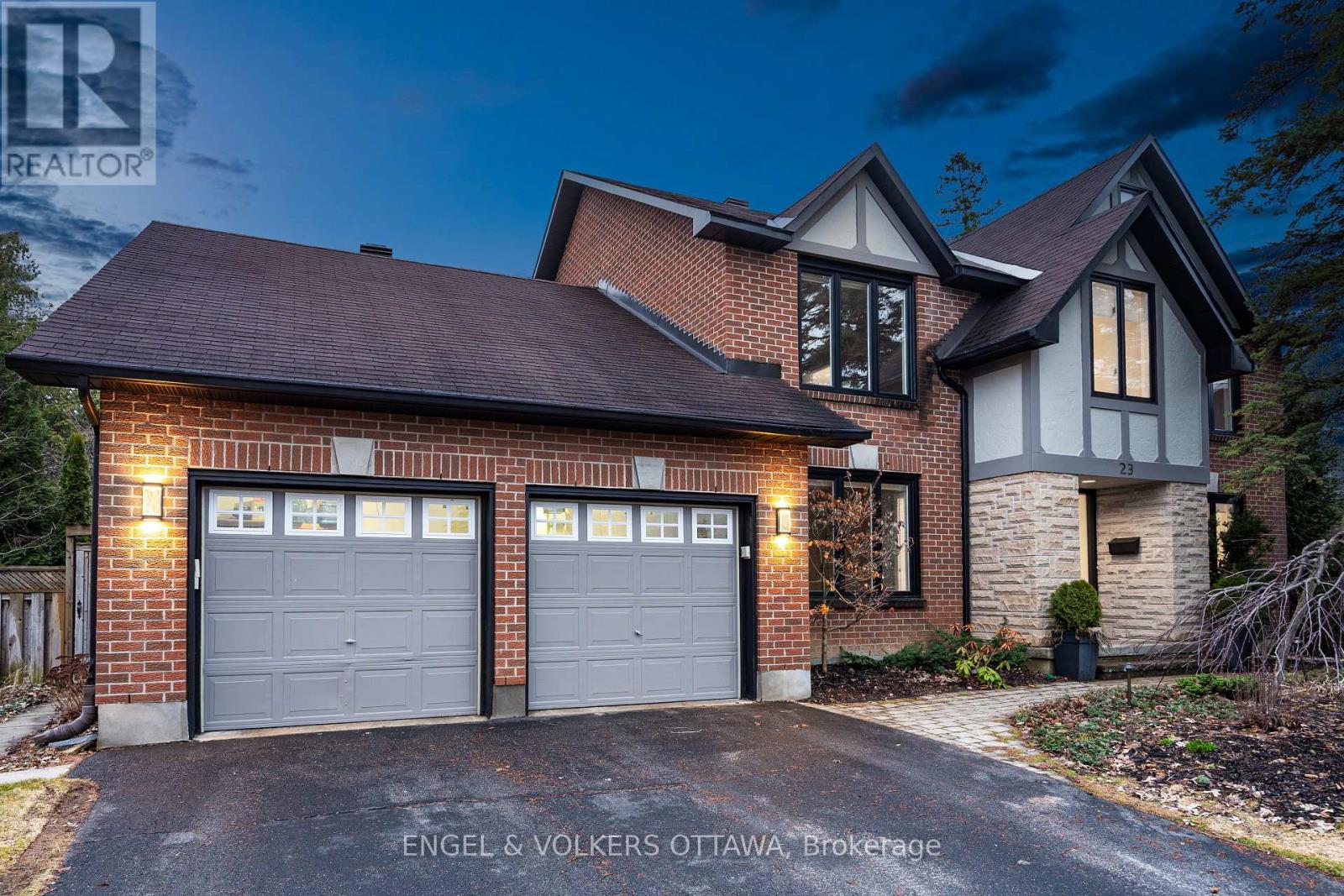 23 Pinecone Trail, Ottawa, Ontario  K2S 1E1 - Photo 2 - X13020088