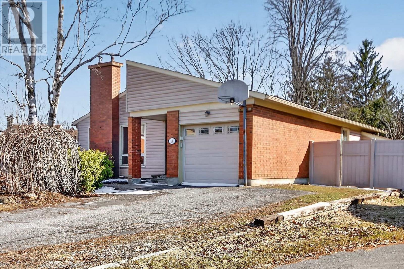 14 Jalna Court, Ottawa, Ontario  K2J 1M6 - Photo 3 - X13020122