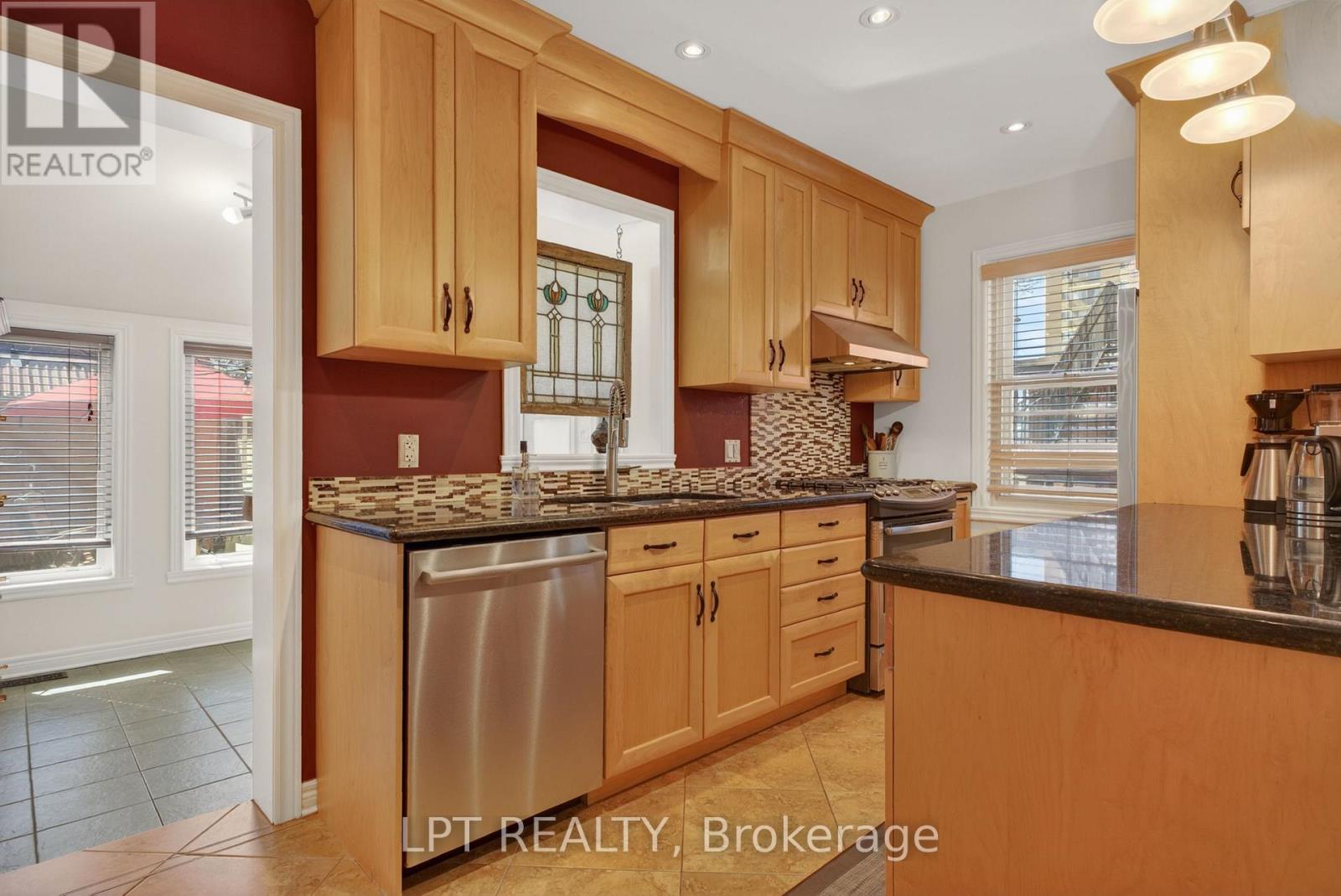 168 Huron Avenue N, Ottawa, Ontario  K1Y 0W4 - Photo 14 - X13020134