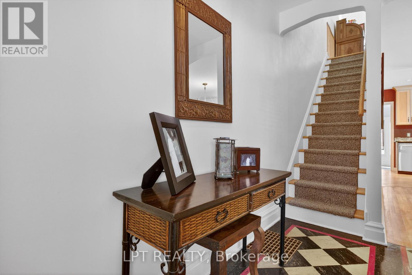 168 Huron Avenue N, Ottawa, Ontario  K1Y 0W4 - Photo 5 - X13020134