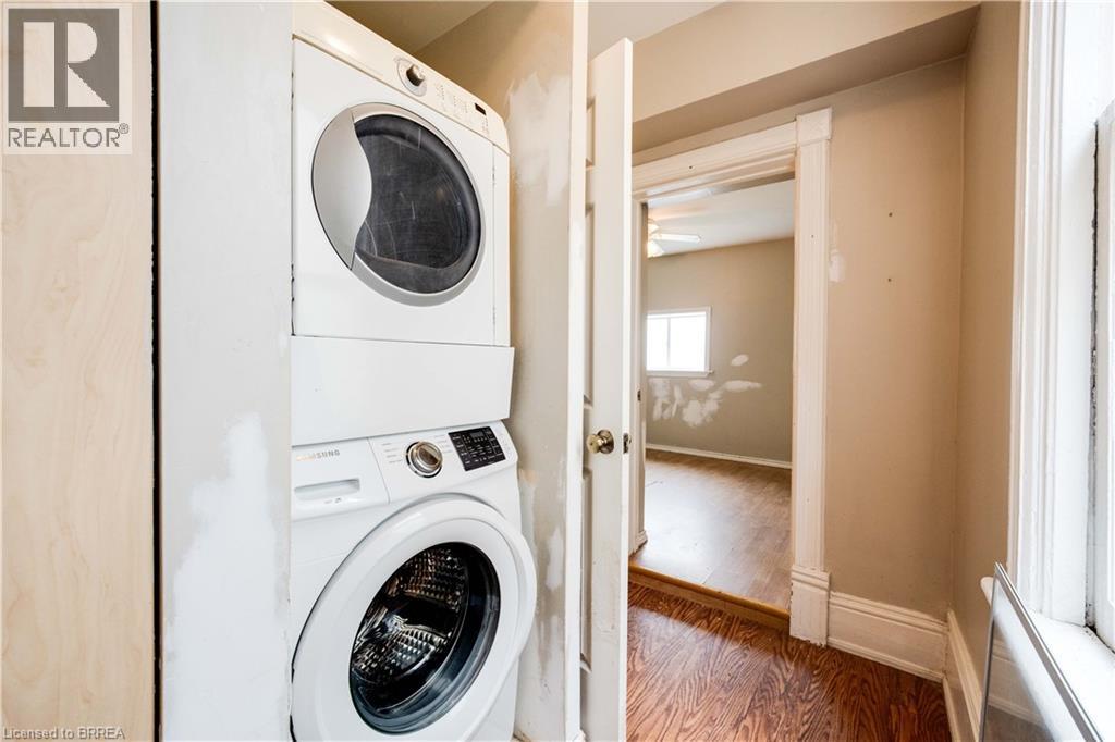 300 Dalhousie Street, Brantford, Ontario  N3S 3V5 - Photo 11 - 40820300