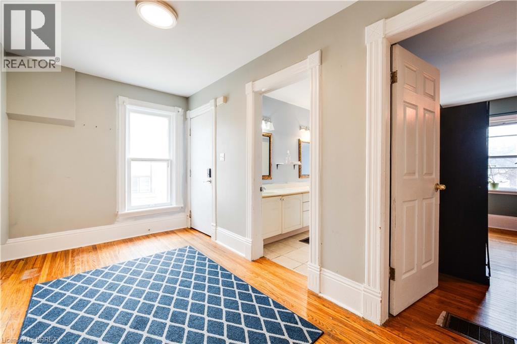 300 Dalhousie Street, Brantford, Ontario  N3S 3V5 - Photo 14 - 40820300