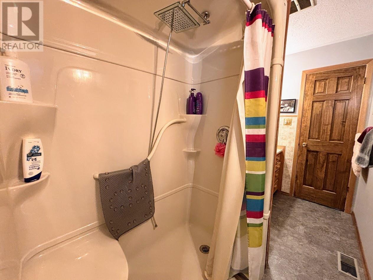 14 Lloyd Irwin St, Marathon, Ontario  P0T 2E0 - Photo 22 - TB2600744